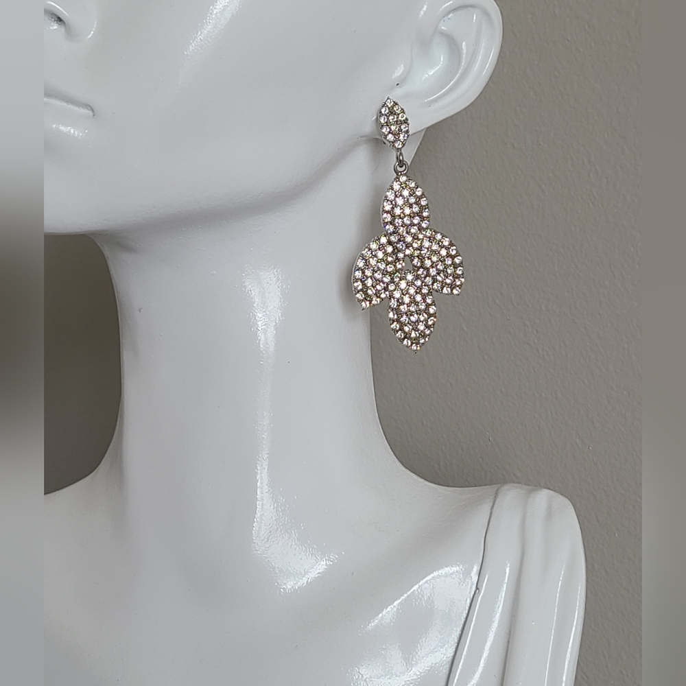 Vintage Silver Tone Pave Crystal Rhinestone Leaf Evening Party Drop Earrings